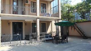 Гостевой дом Barbita Батуми-0